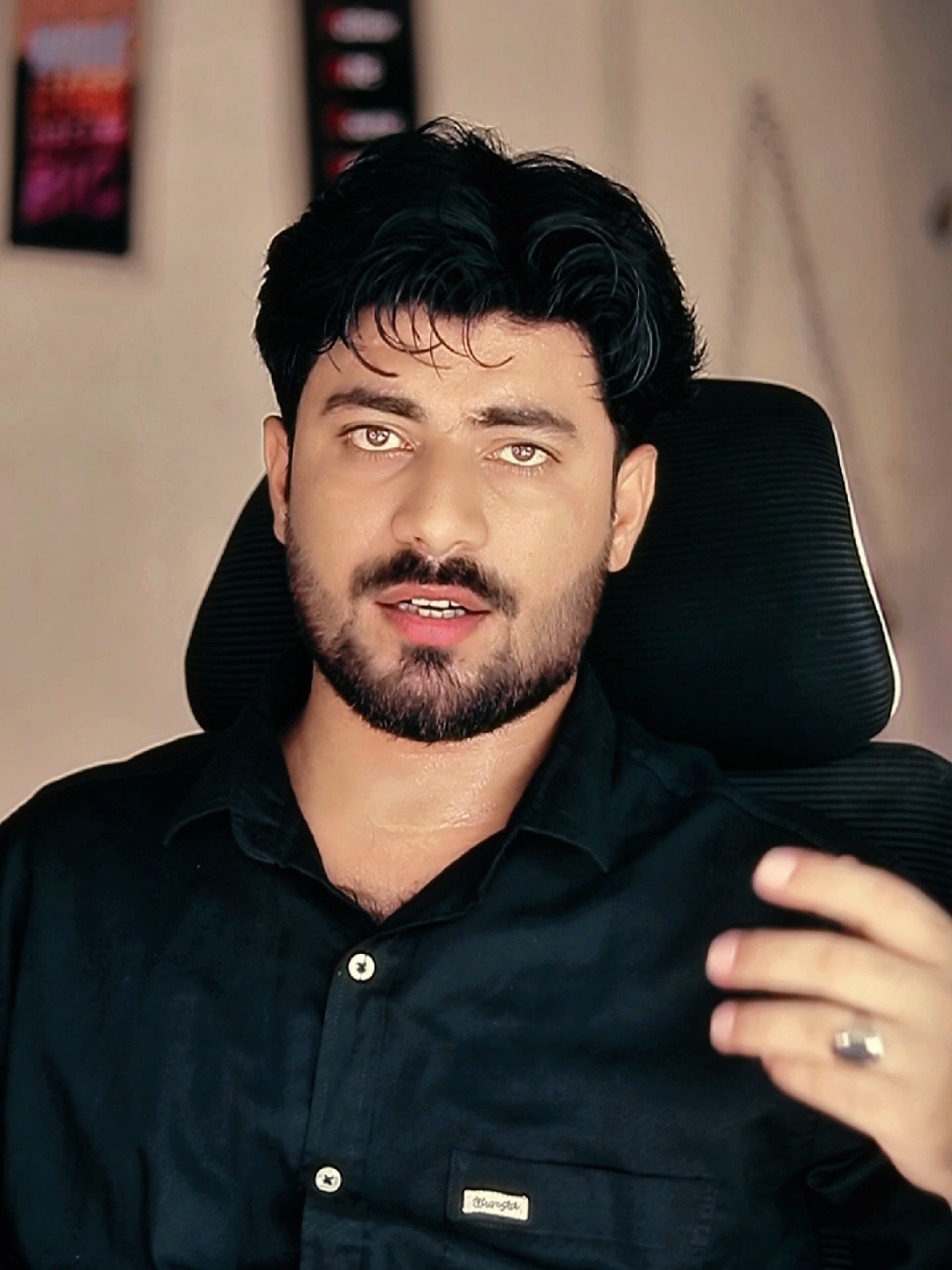 @👑عزیر~Pathan🤍🌼