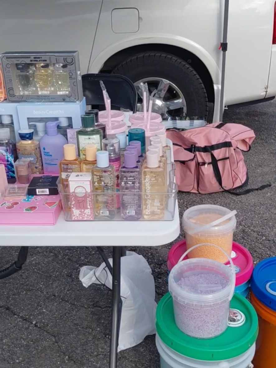 @Kiticosmetics