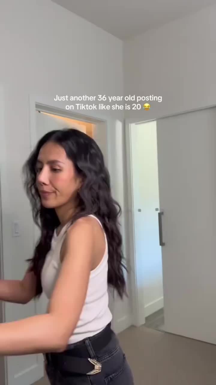 @Fashionably.late247