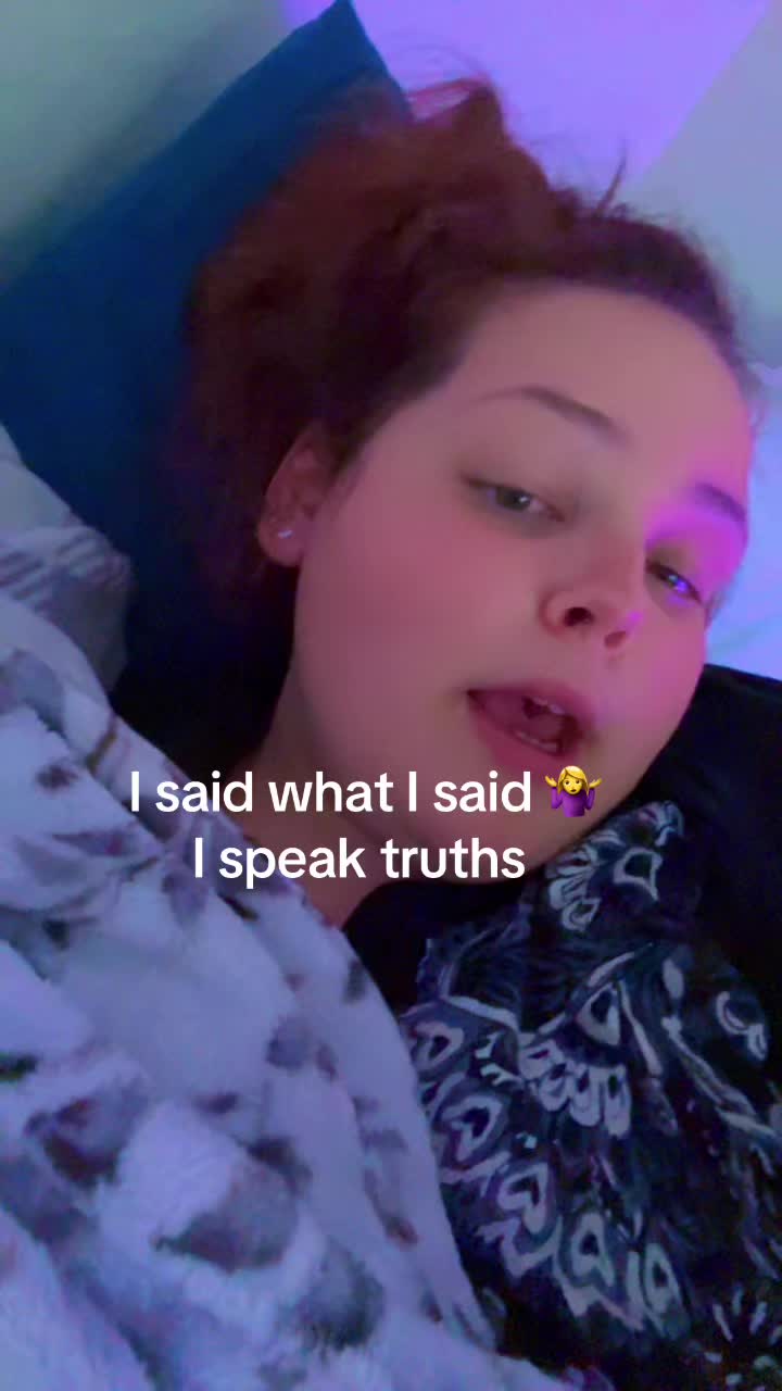 @momofboth40