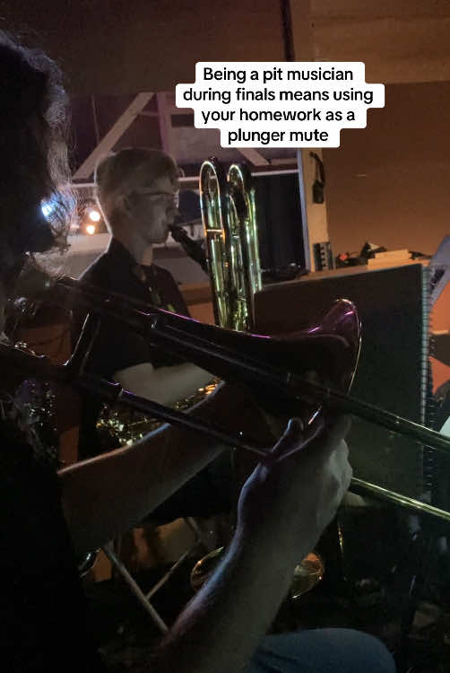 @Nicole 🎺