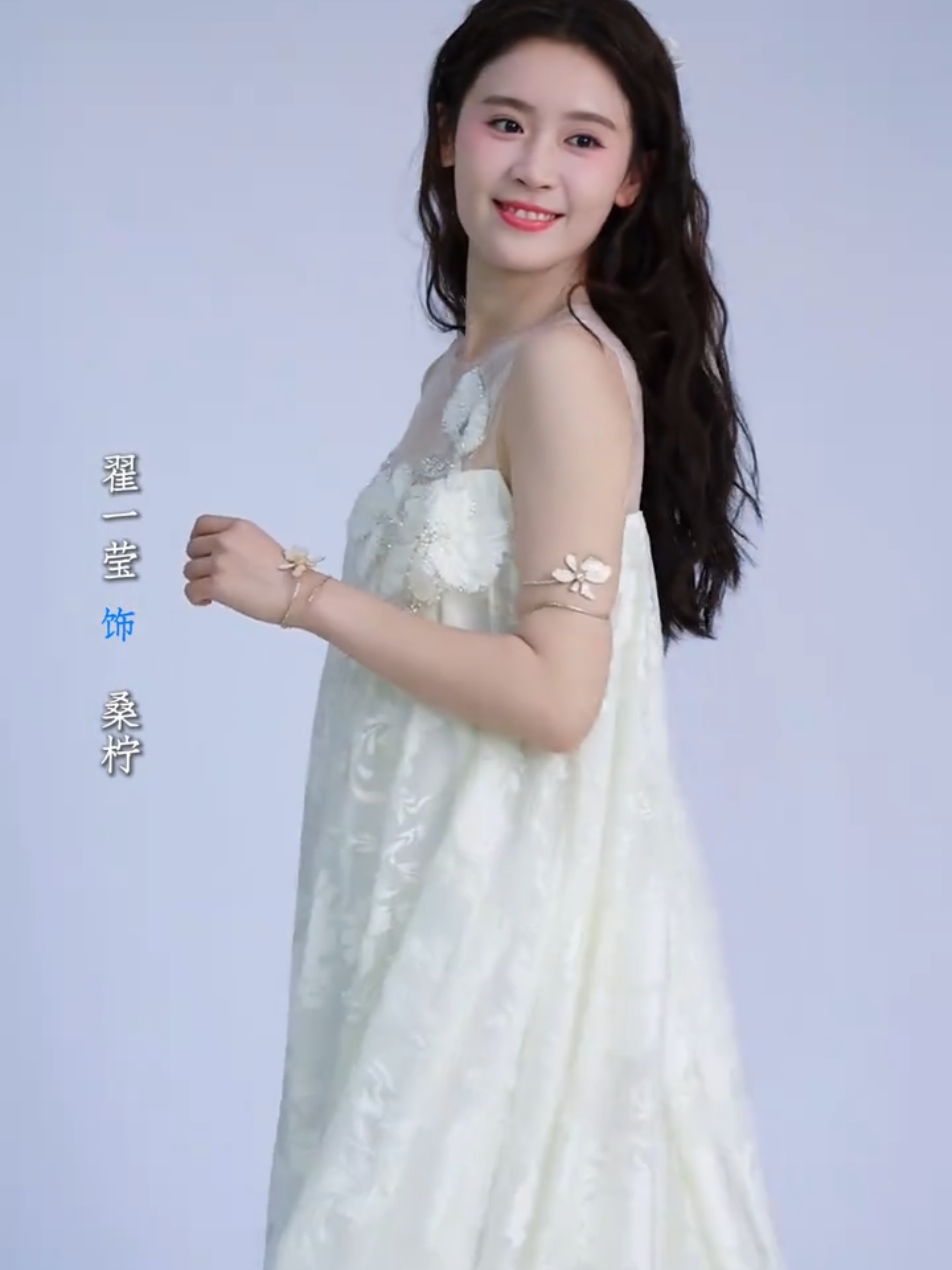 @Kẹo . B&ocirc;ng . Nhỏ 🍀