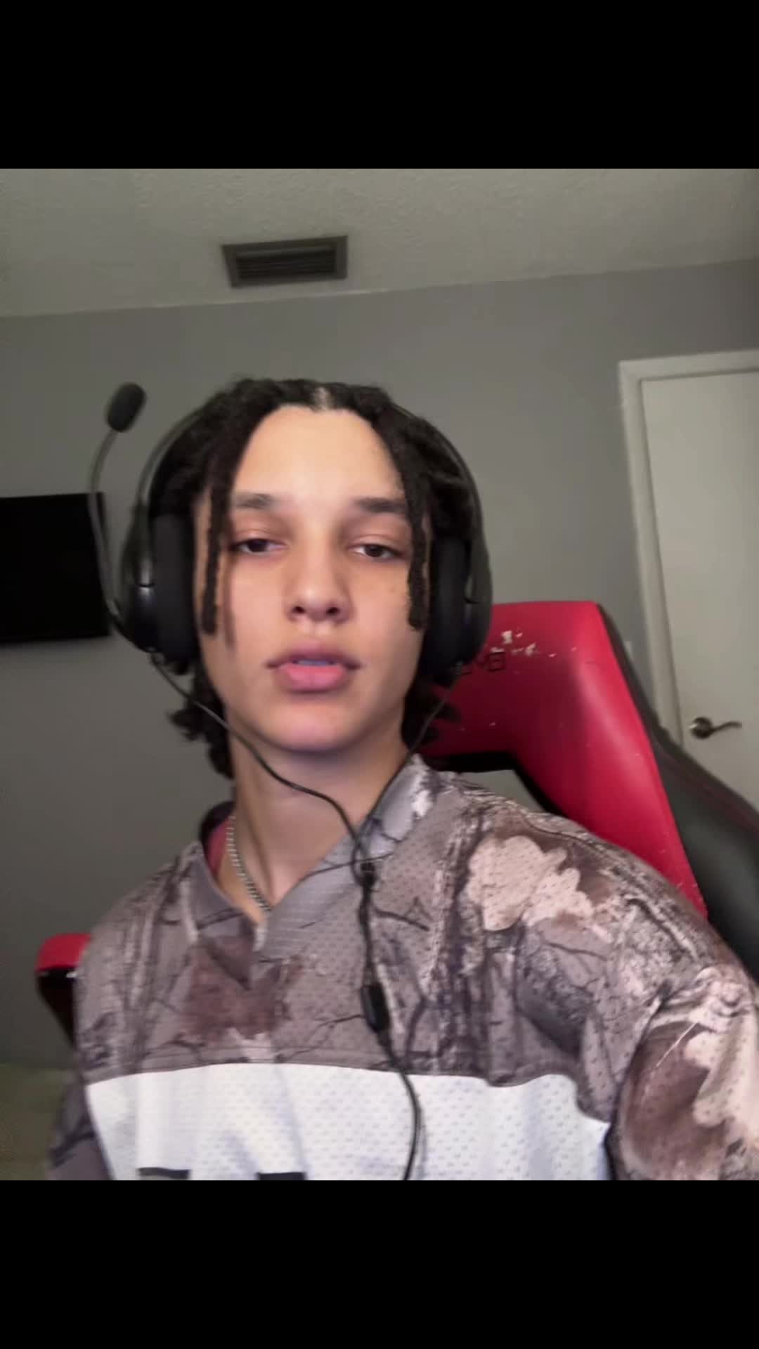 @Des
