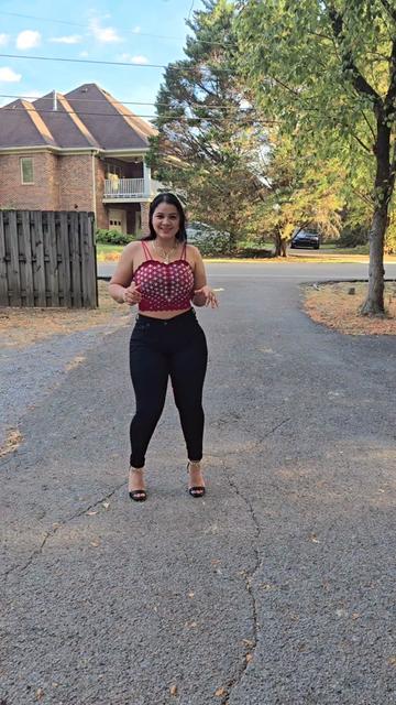 @Vanessa  🦋🇳🇮🇺🇲🦋