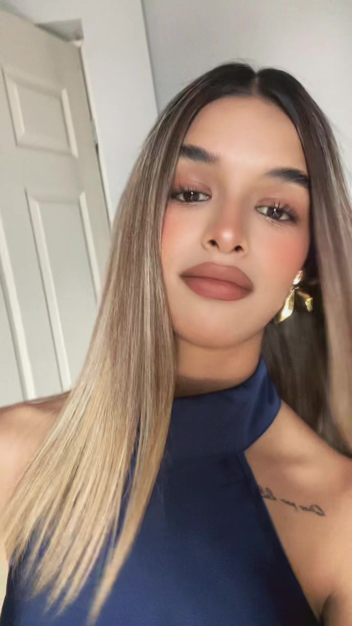 @𝒴
