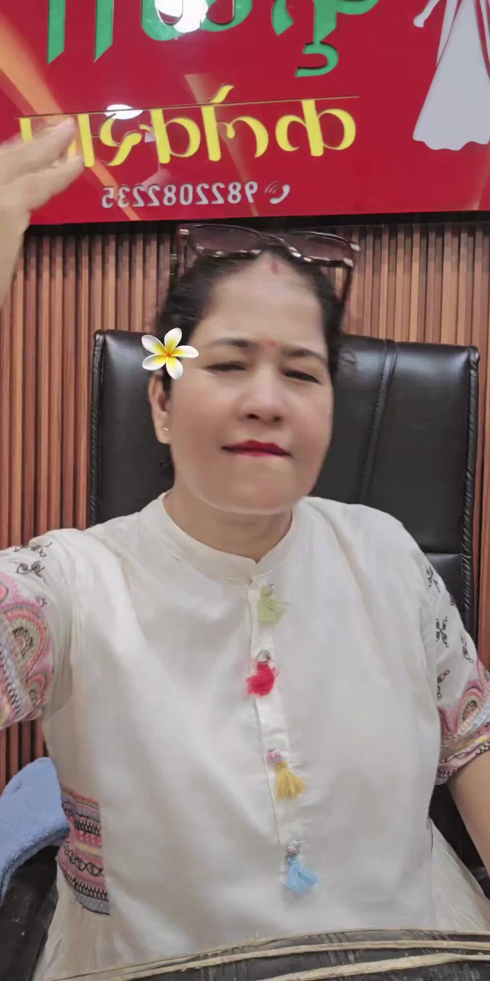 @कृष्णी कलेक्सन (Krishni Kc)