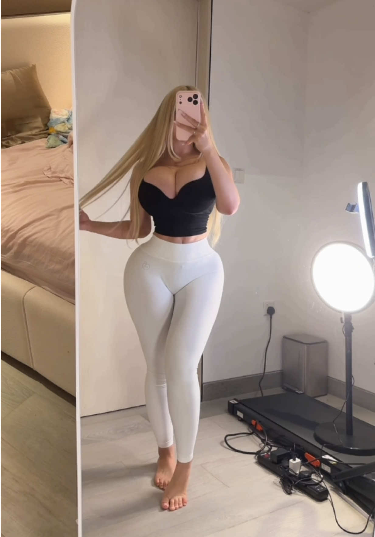 @sylviayasx