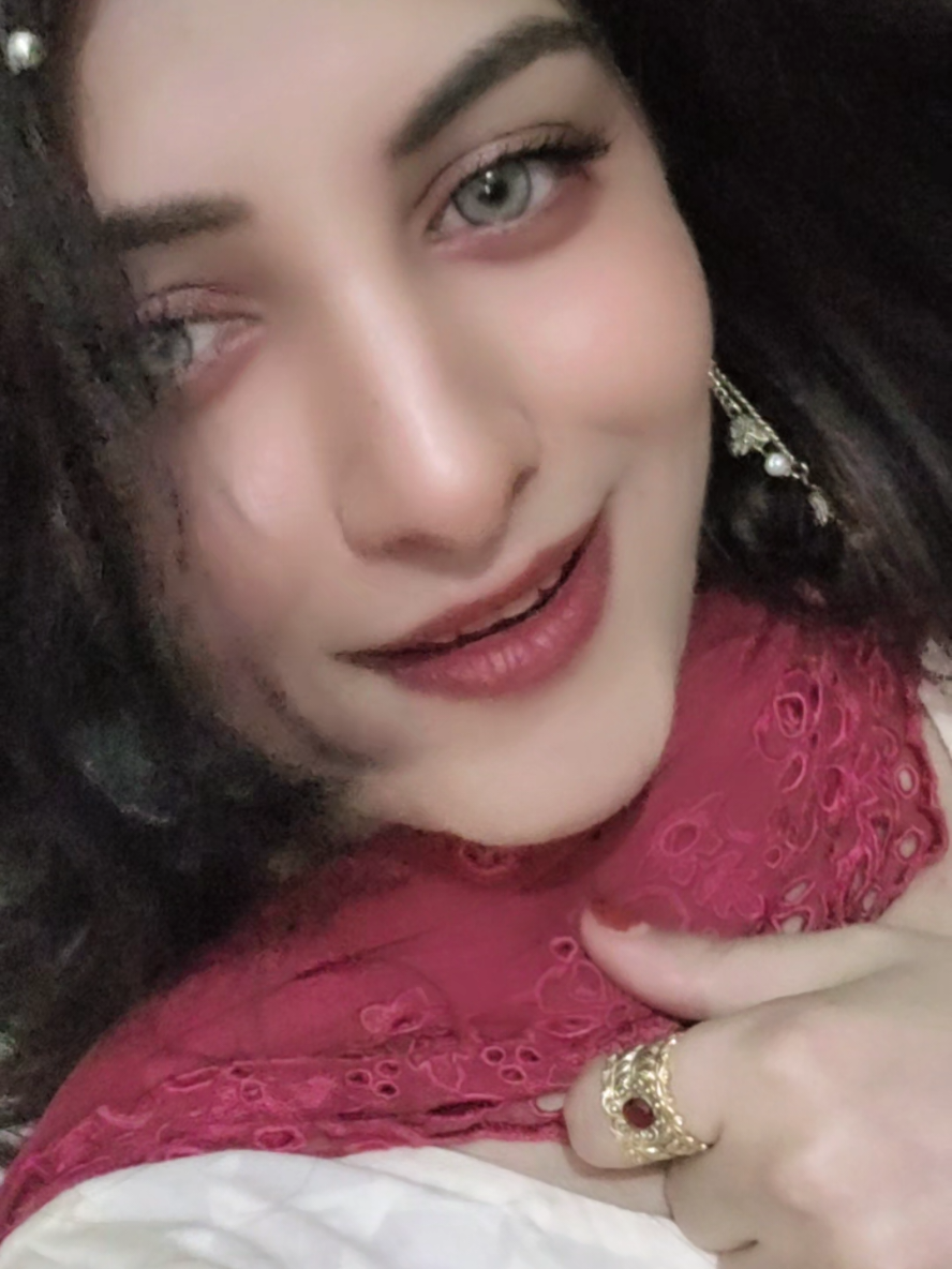 @zoyaa