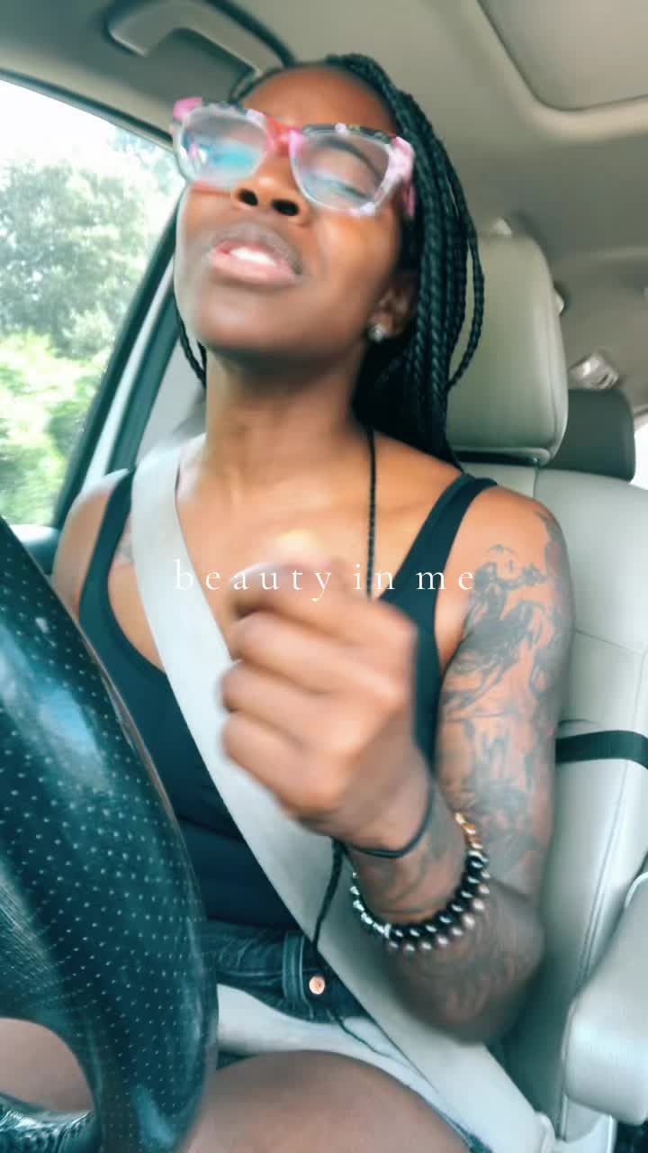 @hattiemaelee