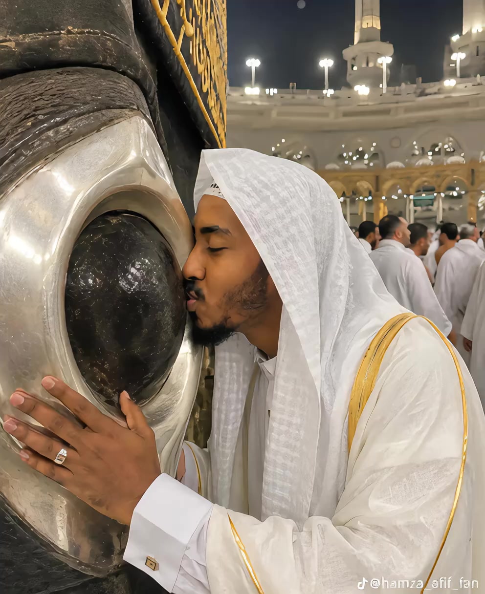 @꧁☆ـحـــــمــــدان♡ احـــمــد☆꧂