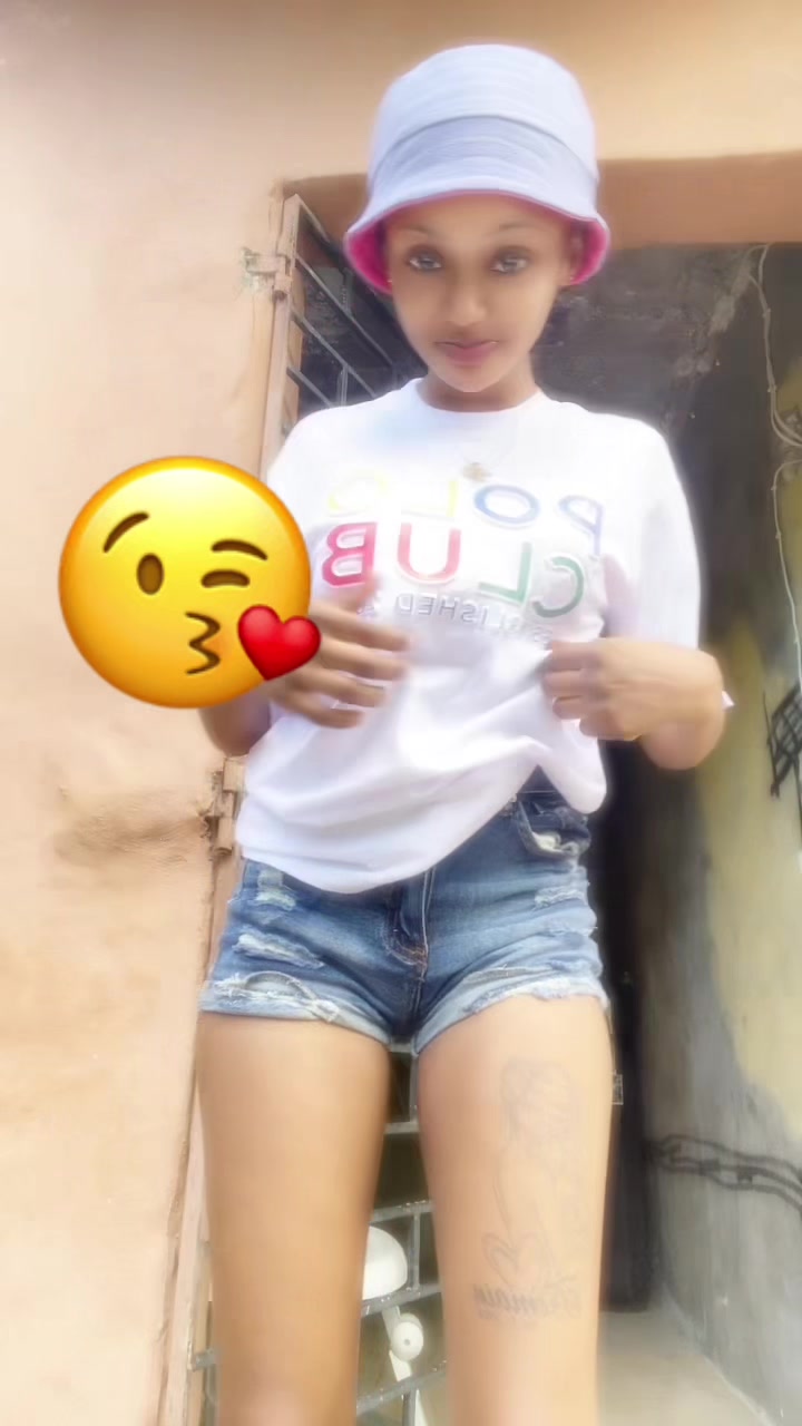 @Danii💜