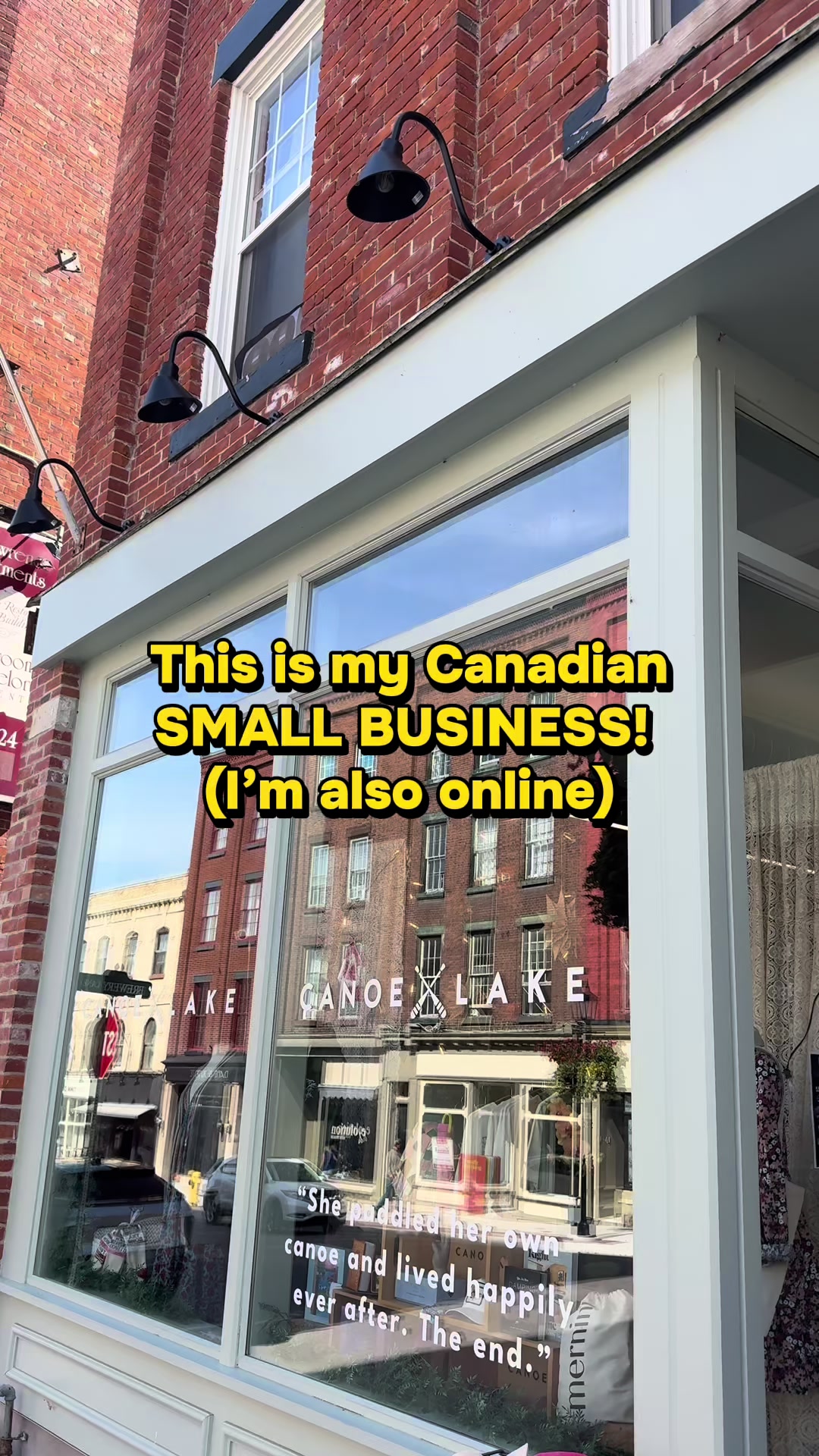 @Lauren Bull / Canoe & Lake🇨🇦