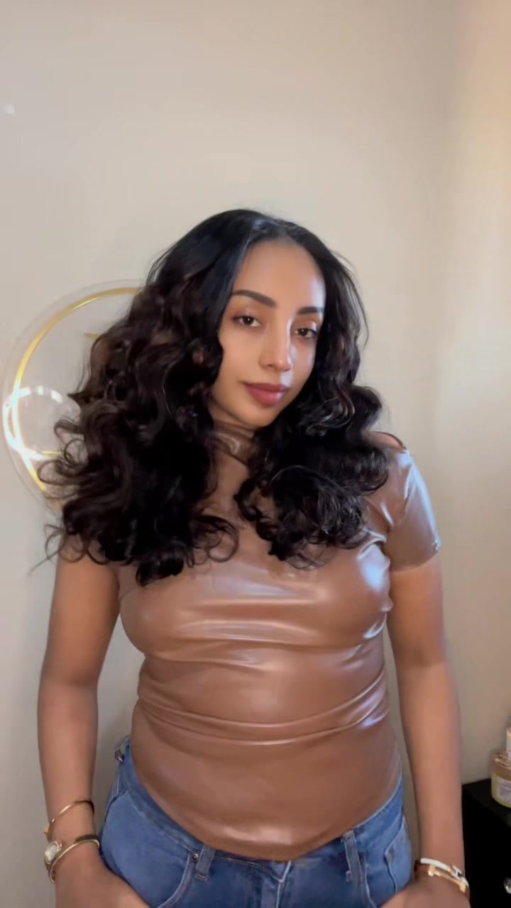@MelaHair