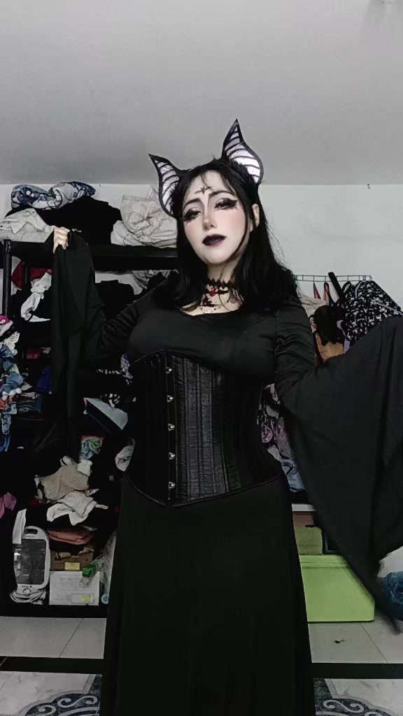 @yuli_blacki 🎀🦇✨
