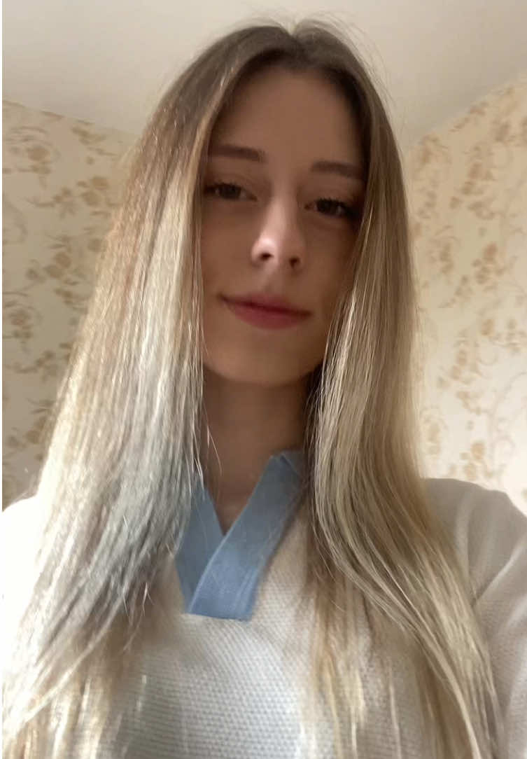 @анастасия