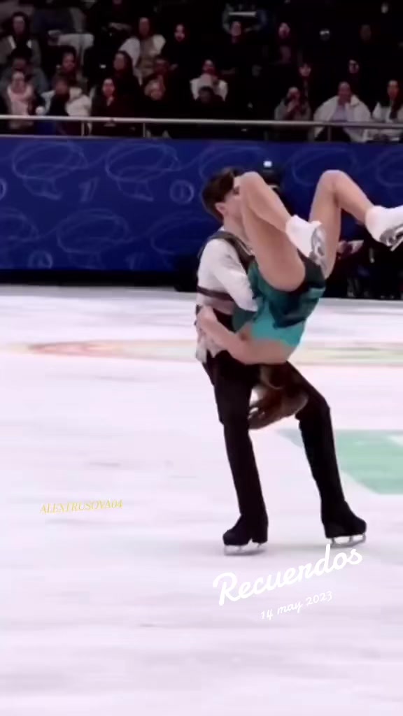 @Alextrusova04