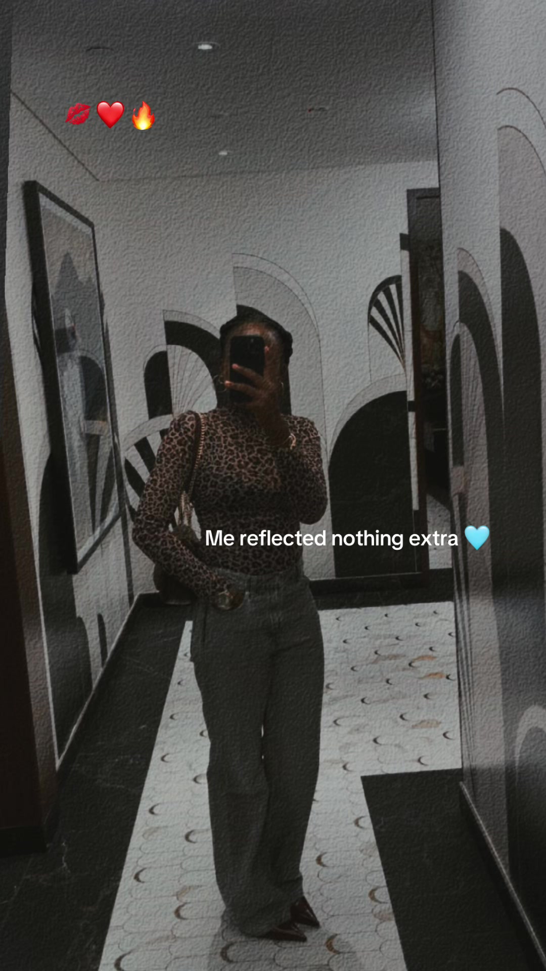 @J🦅
