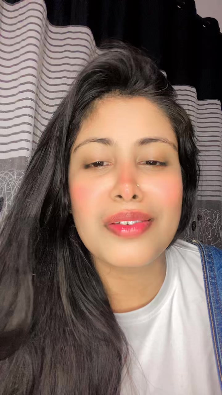 @Binuri Gomes🫧🎀