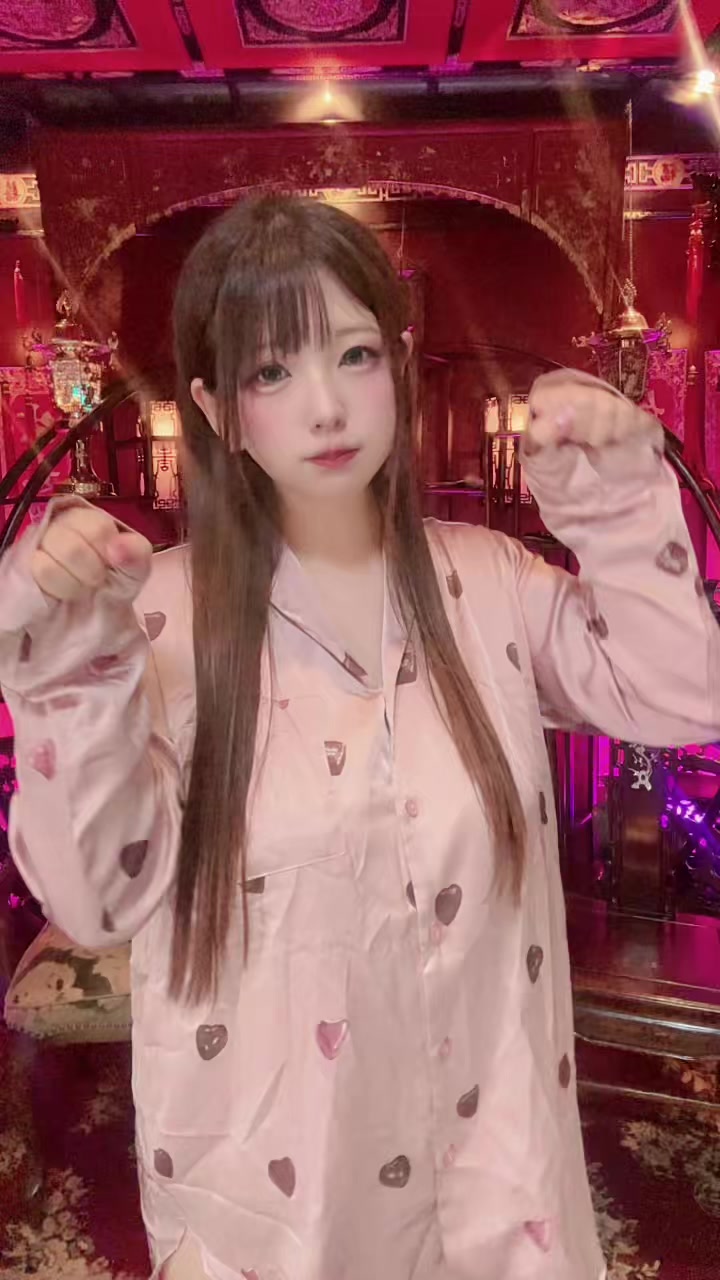 @まなたす🍜
