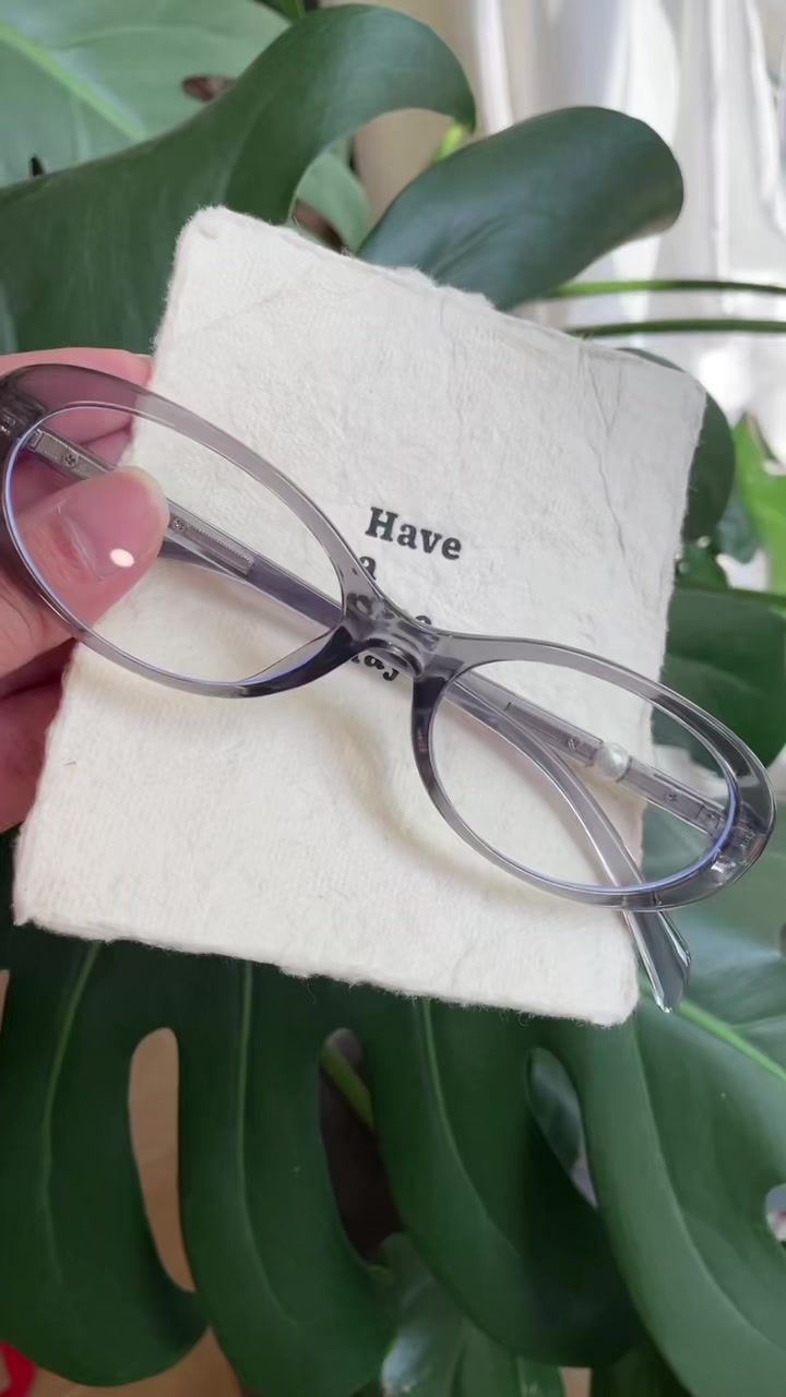 @Design Glasses