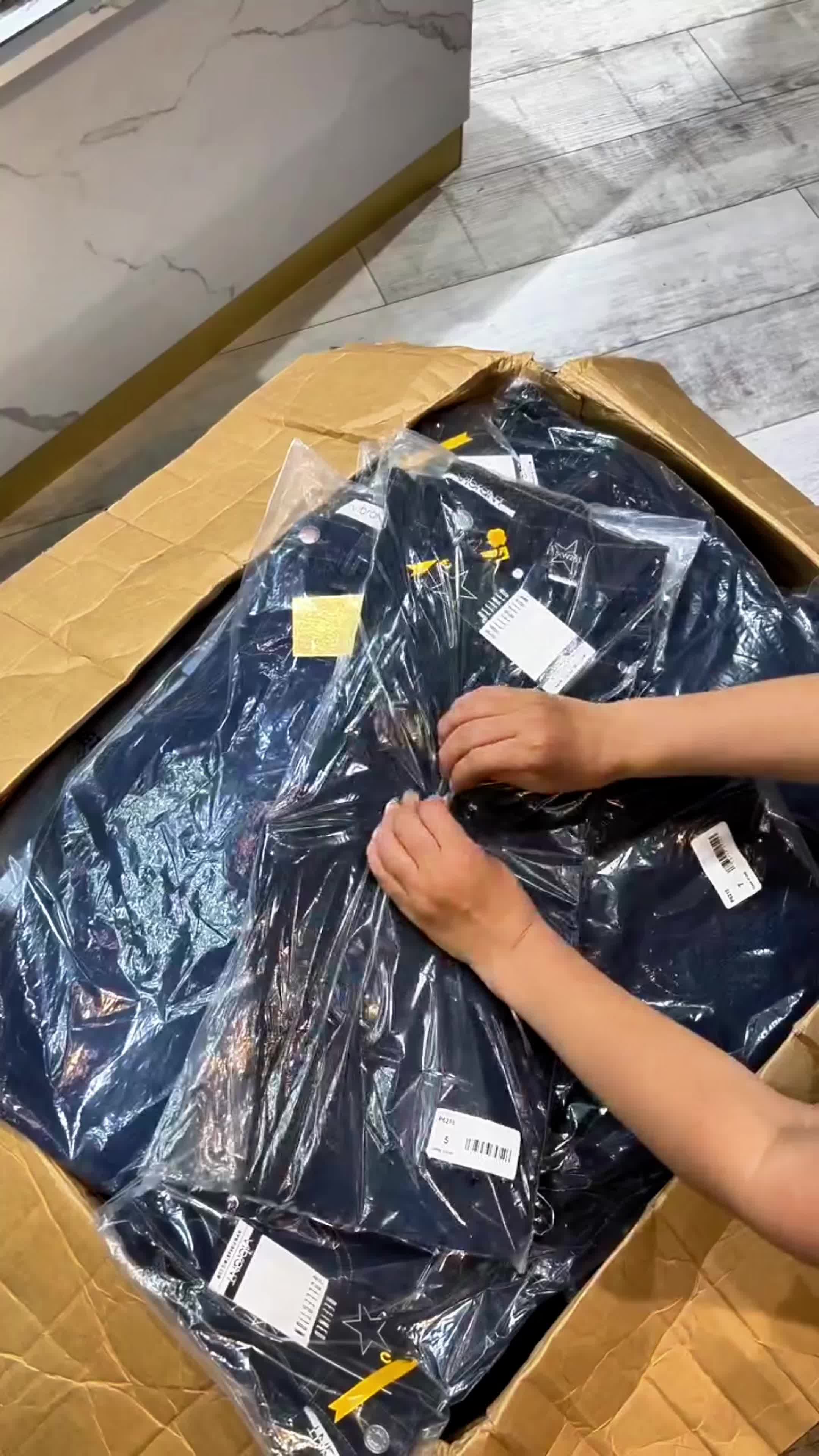 @Fashionluna