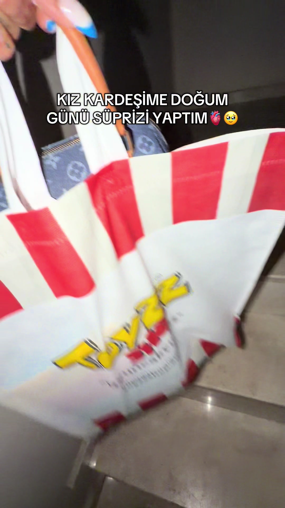 @Lunaoztrrrk
