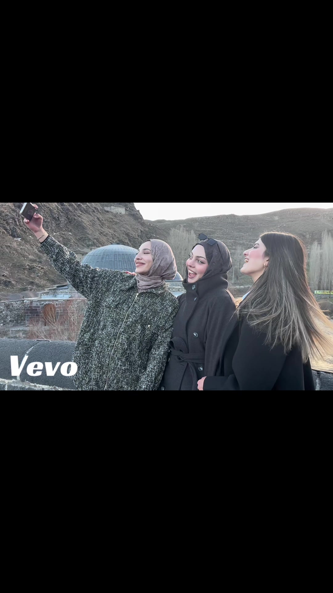 @Es&ouml;