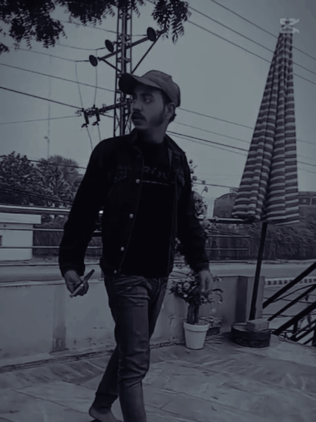 @ولید راٹھی 🦅