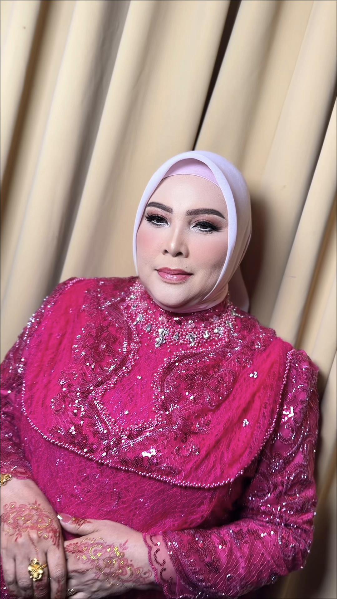 @DEBHY SALON & BRIDAL AMBON