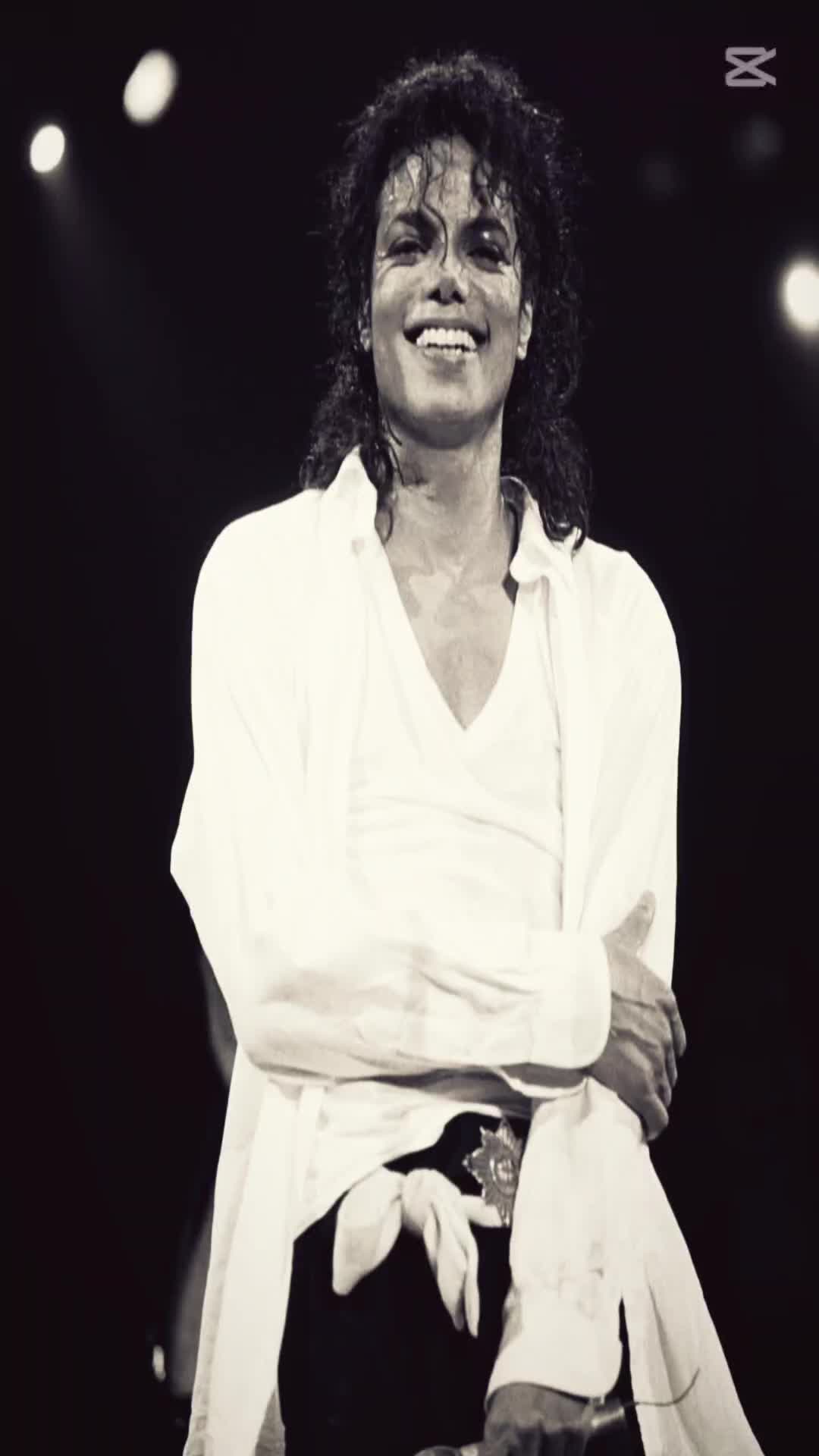 @&middot;.&cedil;&cedil;.&middot;♩♪♫ℳ𝒿&middot;.&cedil;&cedil;.&middot;♩♪♫ Millie&reg;