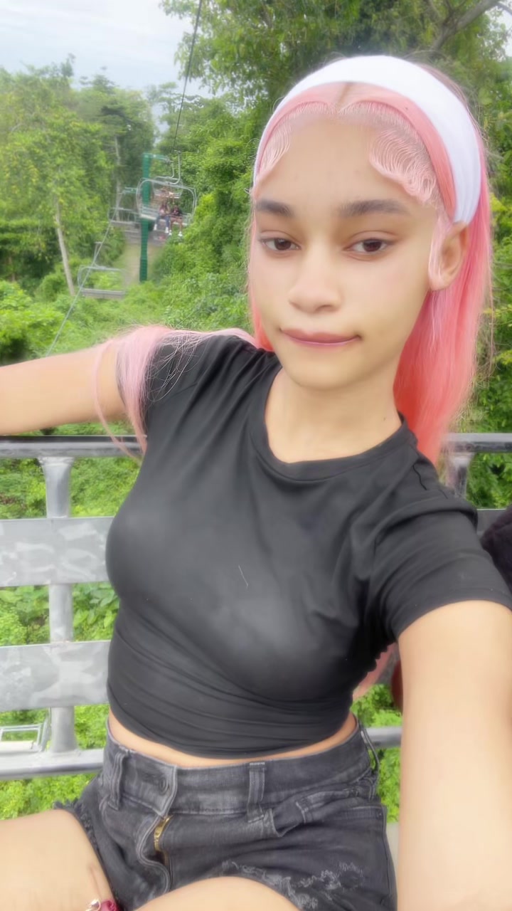 @Zazzy🌸🫧