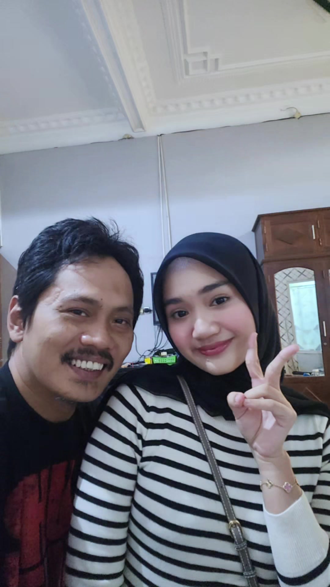 @Cindy abimanyu chory