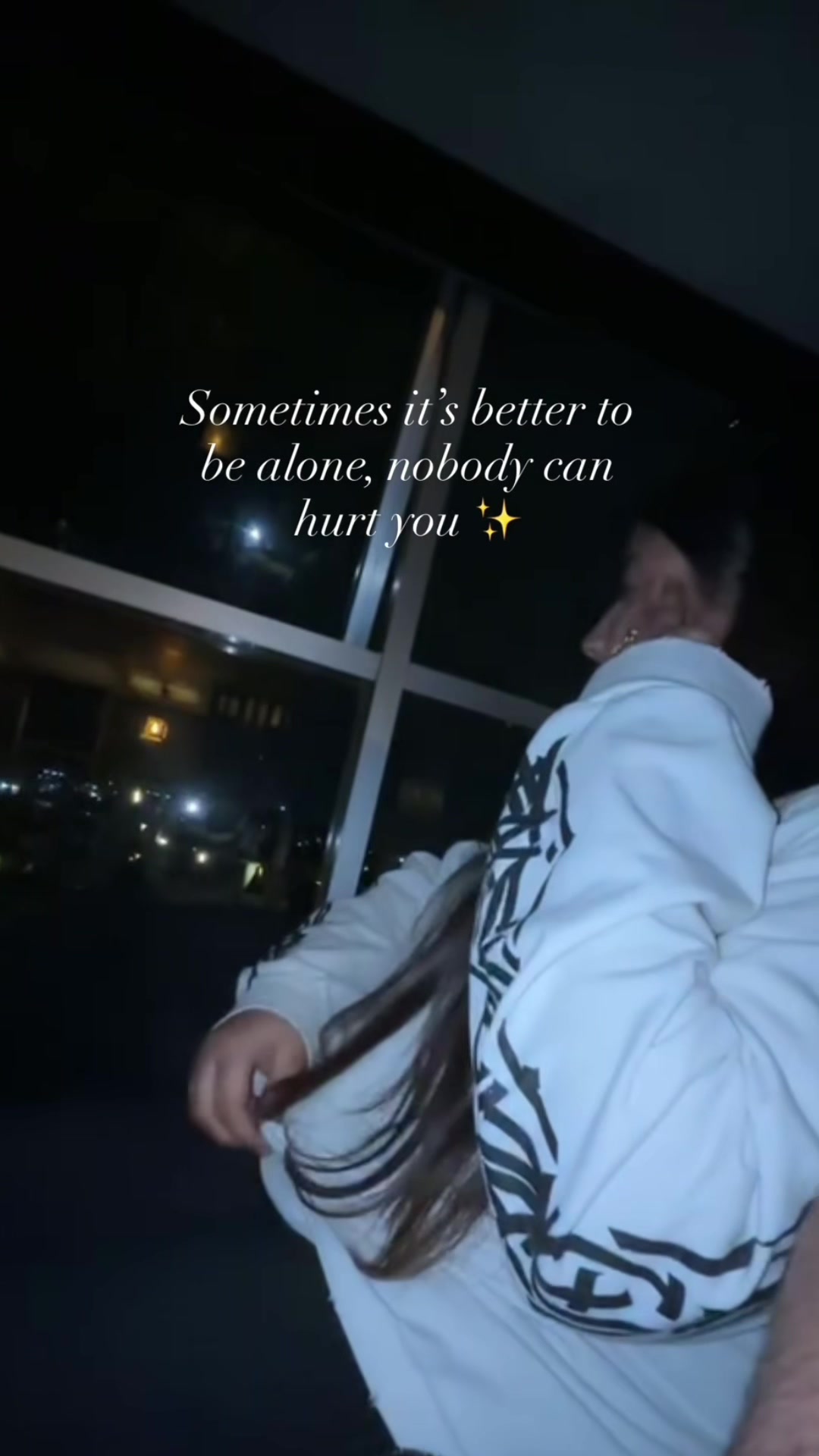 @🦋