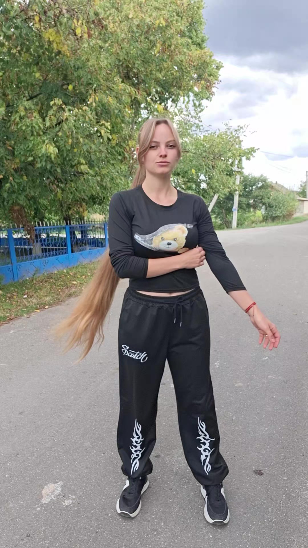 @Ecaterina