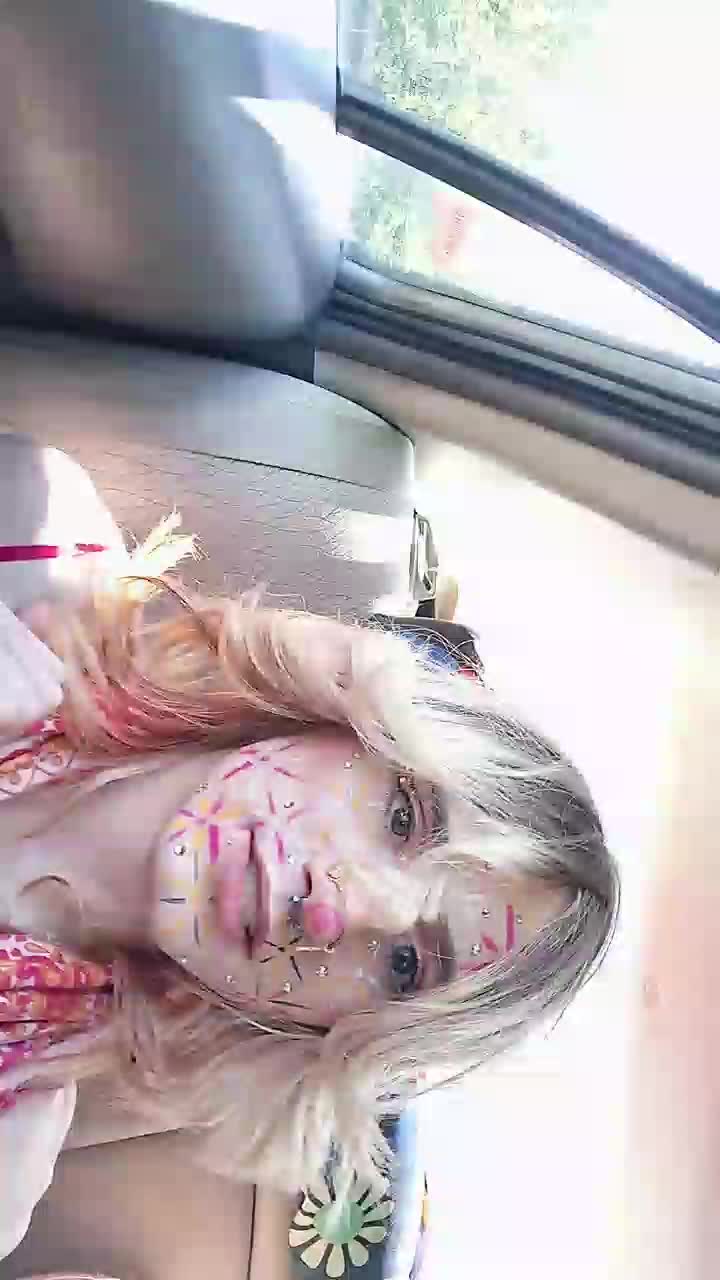 @ThatOneFemBoy?