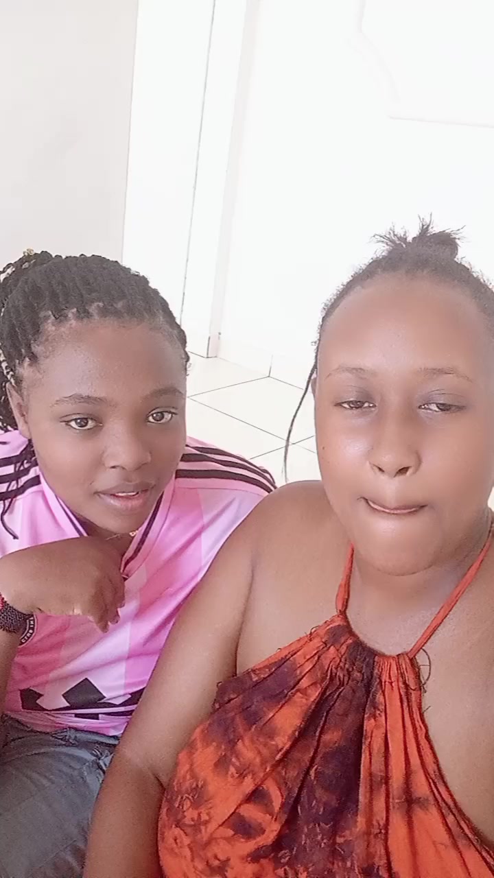 @annfrancis 🥵🥵🥵🐾🦋🇰🇪🇸🇦