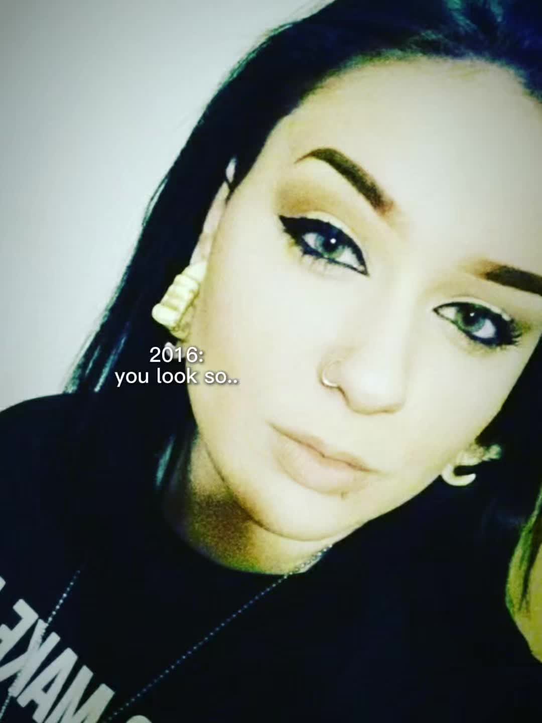 @🐰FloppsytheFelon🐰