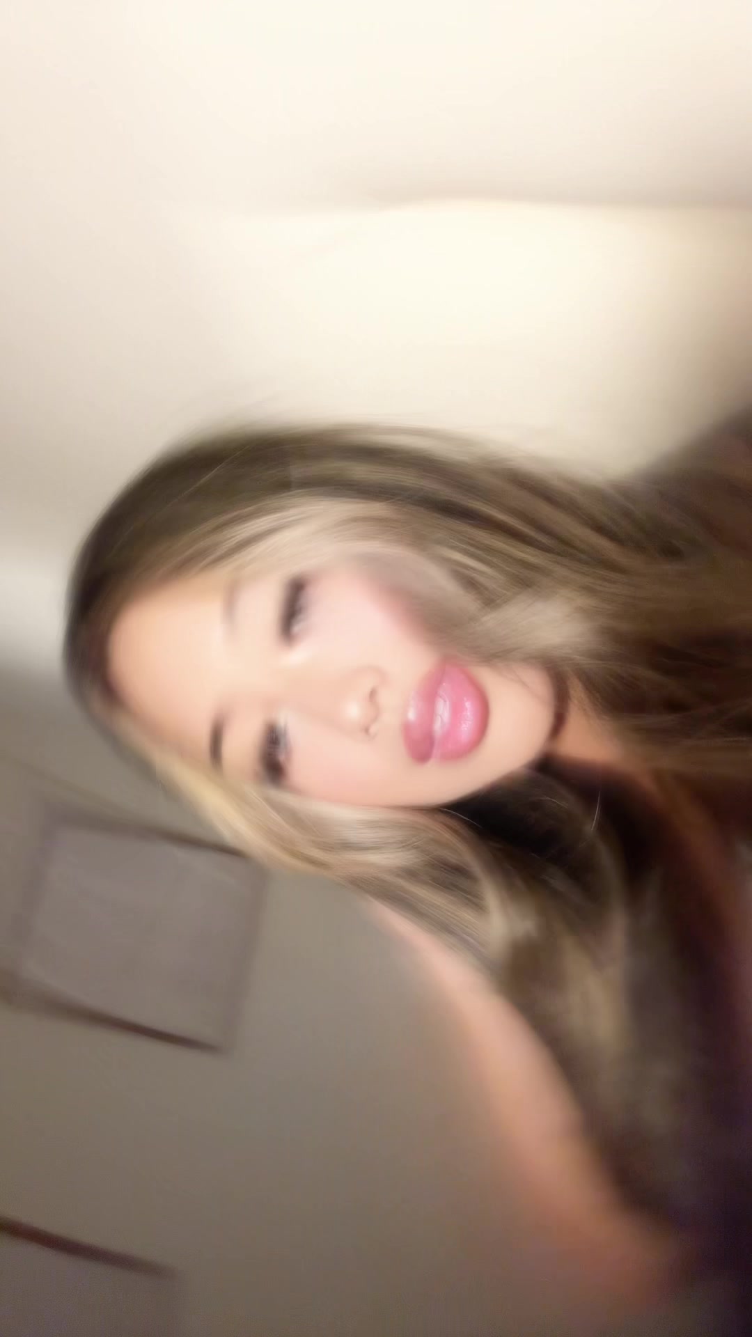 @shirlizzle_mc