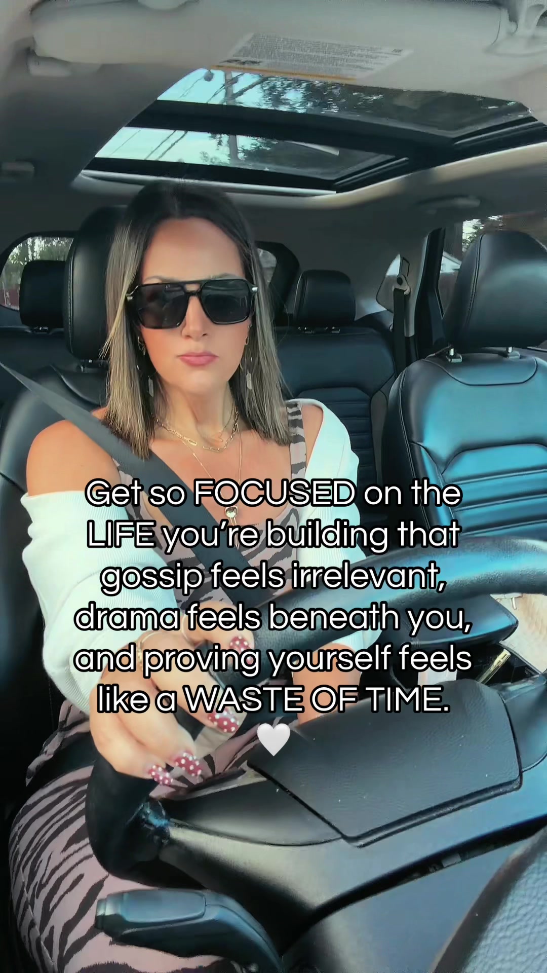 @NICOLE