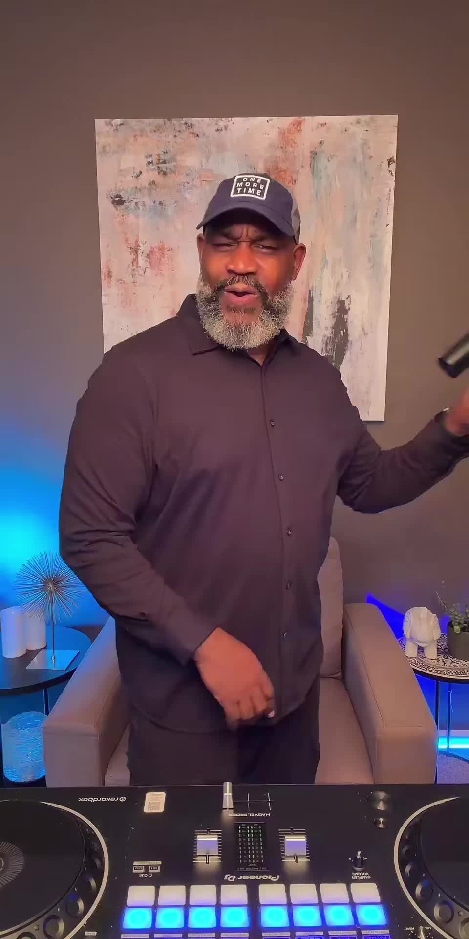 @itsleonpeople