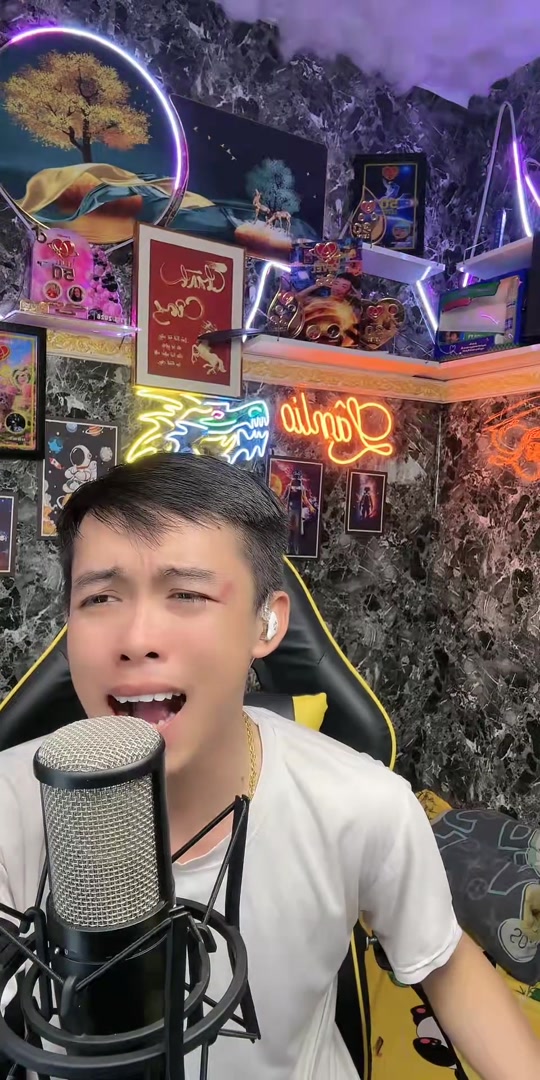 @Lâm Tẽn Tẽn 🐉