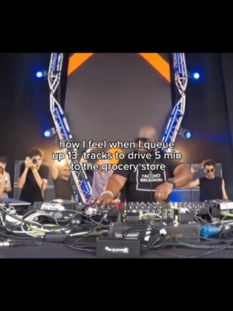 @TheHouseMusicNerds