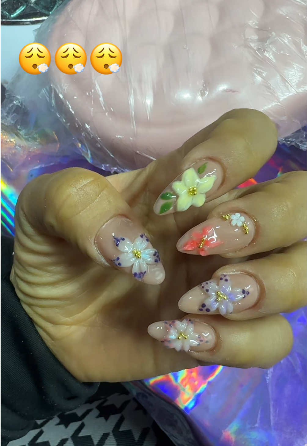 @๐๐พ๐ฌ๐ ๐ฆ
