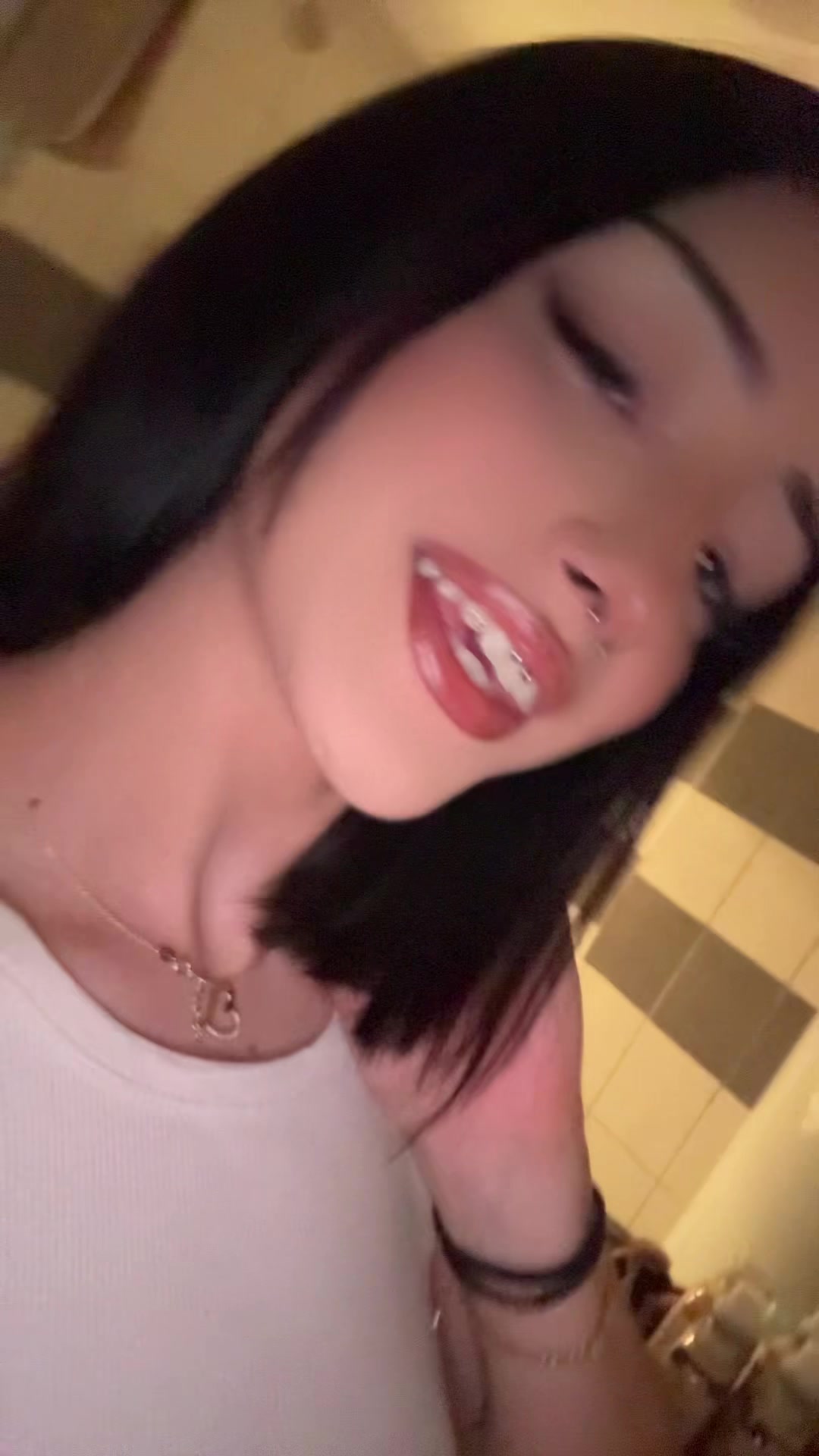 @𝔏𝔢𝔞𝔫𝔫𝔢🎀