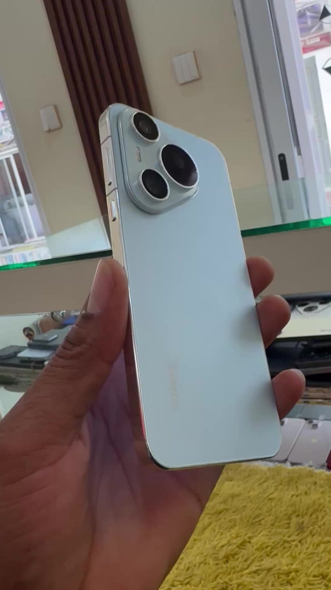 @Msani phone shop kano