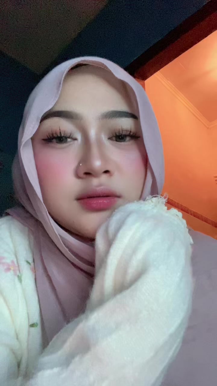 @ig: madeby.cyyn