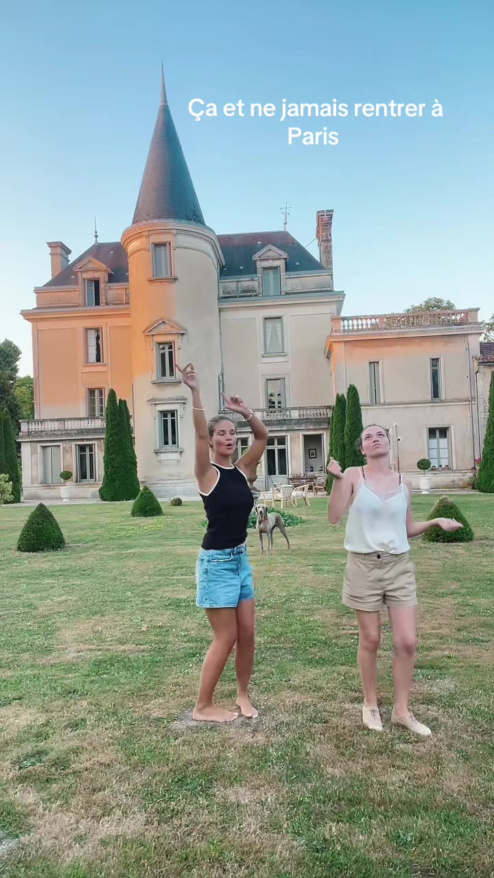 @Clémence