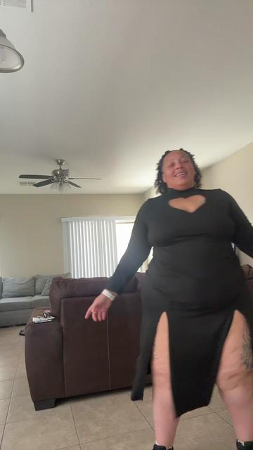 @MzYella27