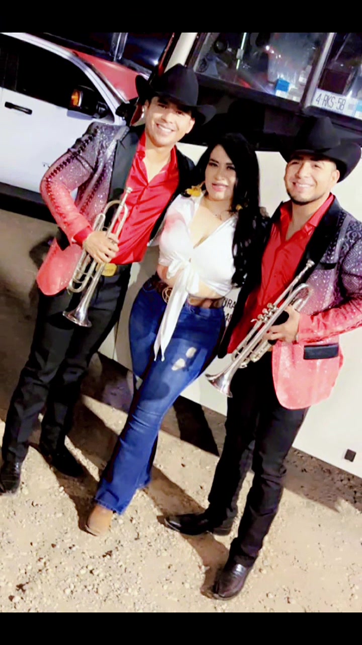 @Aracely (cleaningismyname)