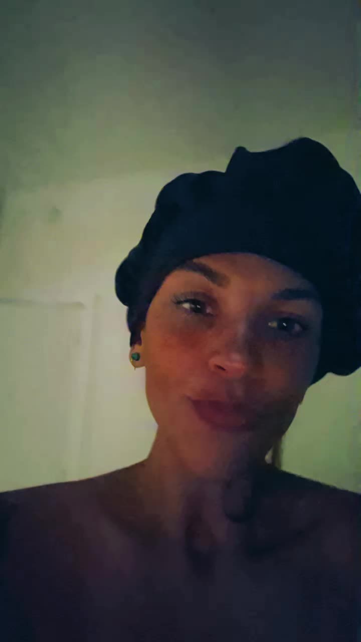 @aundria_ish